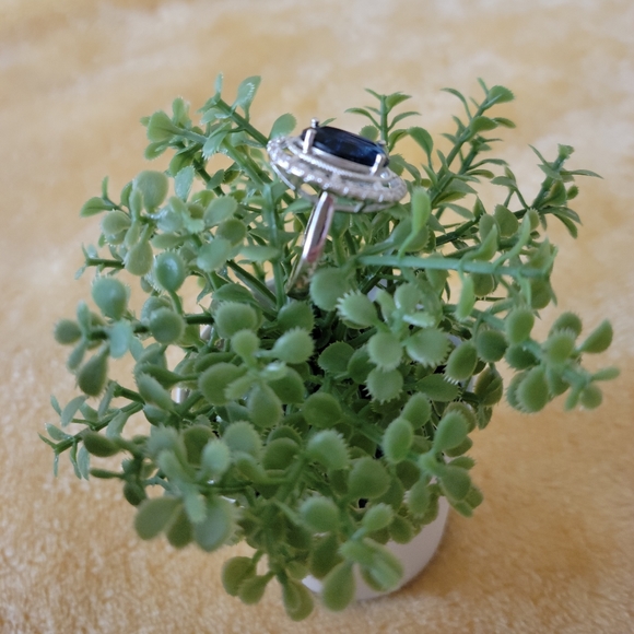 Gem 925 strong sterling silver blue sapphire w white diamond size 9 women new 💙 - Picture 1 of 6